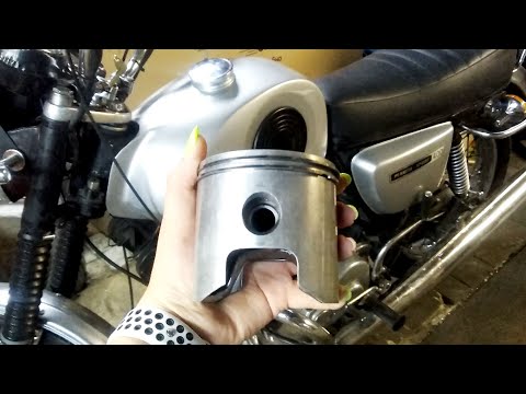 Видео: Кривой поршень продолжает греметь! | Сборка двигателя после прихвата ИЖ Планета Спорт 400