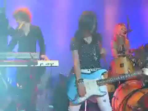 Видео: Ранетки  Чемпионы любви LIVE Только ночью