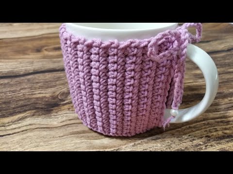 Видео: ЧЕХОЛ НА КРУЖКУ крючком. МК./KNITTED COVER ON a MUG hook.