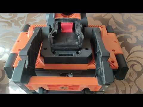 Видео: прожектор Ridgid 18v переделан на АКБ Milwaukee