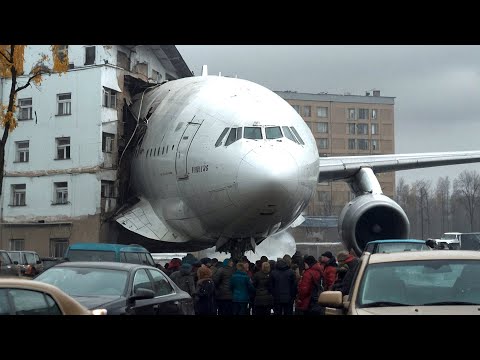 Видео: Это НУЖНО Увидеть! Шокирующие Любого Случаи, Снятые в Авиации