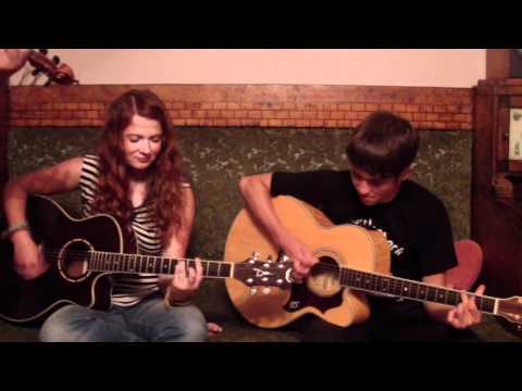 Видео: Ежовы рукавицы - Любовь