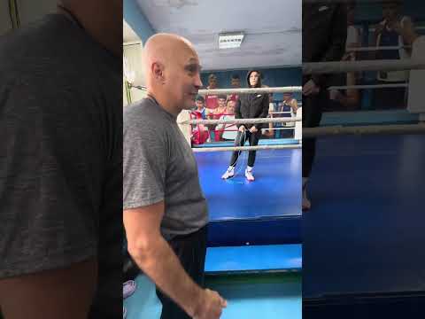 Видео: Г. Кузнецк. Спортивная школа номер 1.📌Наставление начинающим боксерам🥊📝🙌🏻