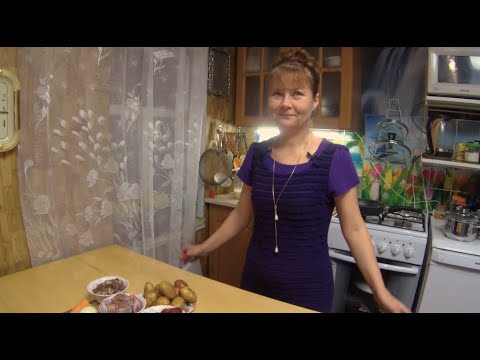 Видео: Суп из куриных потрошков - просто, дёшево и вкусно.