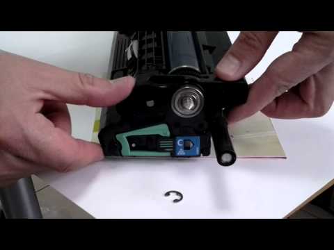 Видео: Удаление соринки из девелопера на Ricoh 430/440