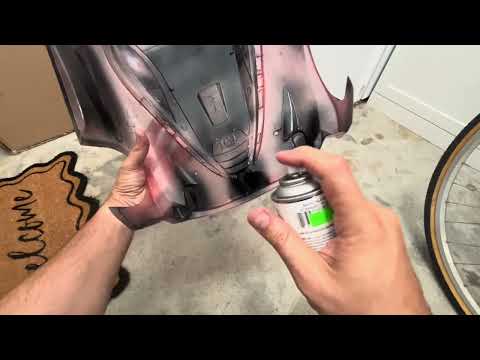 Видео: Покраска корпусов радиоуправляемых машин с помощью жидкой маски Bittydesign!!