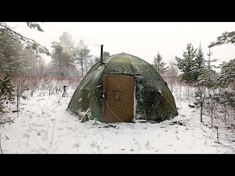 Видео: Весенняя Охота 2023: Такого Еще Не Было! / Живем в Лесу 7 Дней / Промысел Селезня Весной / Часть 1