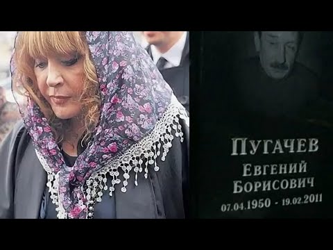 Видео: Кузьминское Кладбище Известные Люди