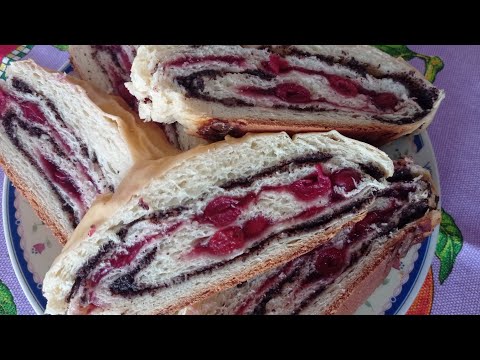 Видео: Рулет з вишнею, маком та горіхами - аромат дитинства🍒🌰