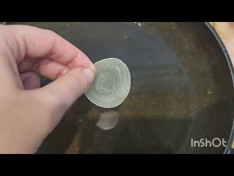 Видео: Рисовые чипсы.Люди не тратьте деньги.