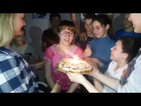 Видео: Нам 1 год . 19.04.2017