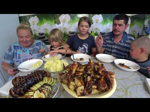 Видео: мукбанг🔥💣 и шашлычок и кабачок 😁