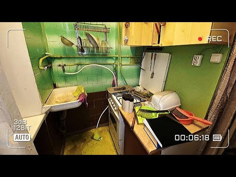 Видео: ЗАБРОШЕННЫЕ квартиры в Риге! ЛЮДИ ушли, бросив всё - Заброшенная Прибалтика.