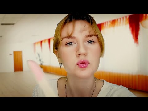 Видео: АСМР ШЕСТИКЛАССНИЦА КРАСИТ ТЕБЯ В ШКОЛЕ И КЛЕИТ КРАШЕЙ 😎