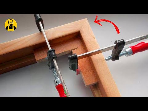 Видео: Сборка дверной коробки с торцовочной пилой