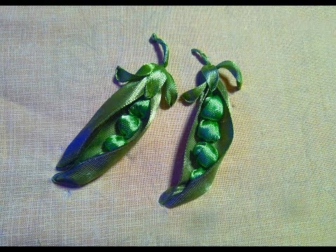 Видео: Первые шаги в вышивке лентами, вышиваем  зеленый горошек. First steps in embroiding with ribbon