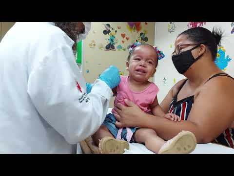 Видео: Lívia. Blood Collection. Coleta de sangue.جمع الدم. रक्त संग्रह . Сбор крови. 採血. جمع آوری خون