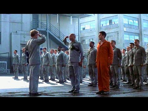 Видео: Осужденный боевой генерал поднял 1200 заключенных и совершил переворот в тюрьме