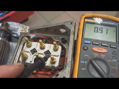 Видео: Fluke 1507 + Amprobe 37xr Проверка электродвигателя