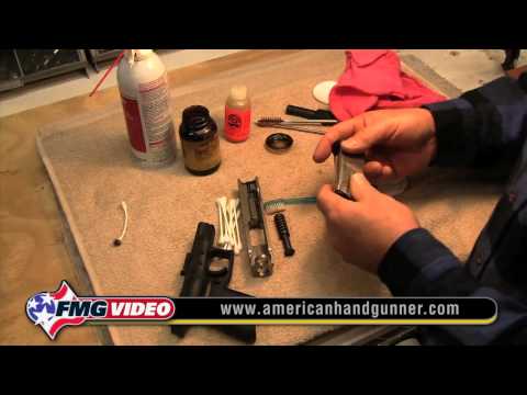 Видео: Чистка оружия 101