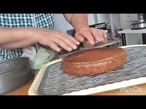 Видео: по случаю 25000 друзей в активе- рецепт простого и очень вкусного фруктового тортика!