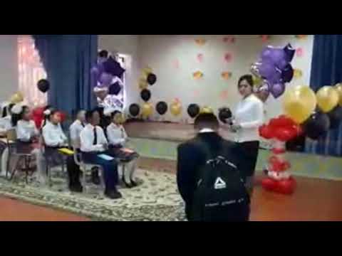 Видео: Ұстаз бен шəкірт əні - Айгерім мен Алихан