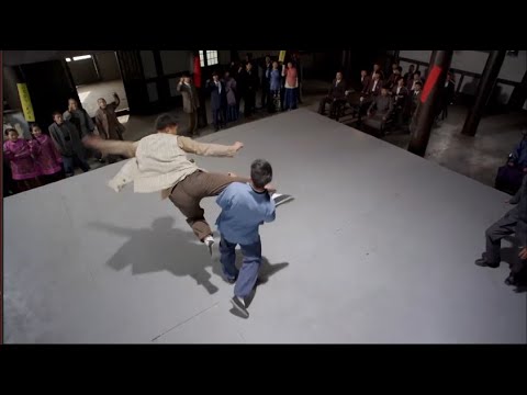 Видео: Японский воин был высокомерным и смеялся над кунг-фу. мальчик кунг-фу был так зол, что избил его.
