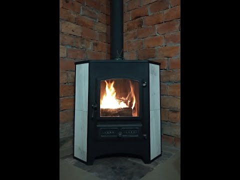 Видео: Обзор / Отзыв Угловой дровяной камин Этна (Etna)
