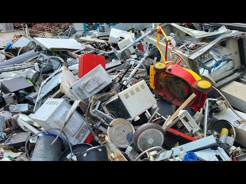 Видео: СЕКРЕТНАЯ МЕТАЛЛОПРИЕМКА В БЕЛЬГИИ # 440 ШОК!!!ЧТО Я НАШЕЛ НА МЕТАЛЛОЛОМЕ