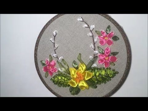 Видео: Цветочная композиция вышитая лентами / Floral arrangement embroidered with ribbons