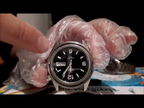 Видео: установка сапфира в Orient Mako (sapphire glass for orient mako)