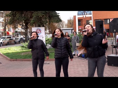 Видео: благодійний концерт «Івасюк з нами» пам'яті Володимира Івасюка-част.1