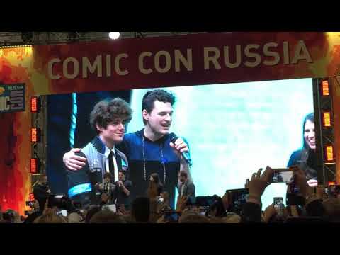 Видео: КОМИК КОН / ИГРОМИР МОСКВА 2018 | БРАЙАН ДЕКАРТ И АМЕЛИЯ РОУЗ