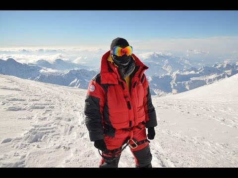 Видео: [Блог] Зимнее восхождение на Эльбрус. Попытка штурма вершины (9 Января) #4