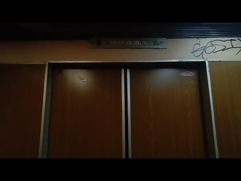 Видео: переснято. лифты кмз тонники 1000kg Коровинское шоссе 2а