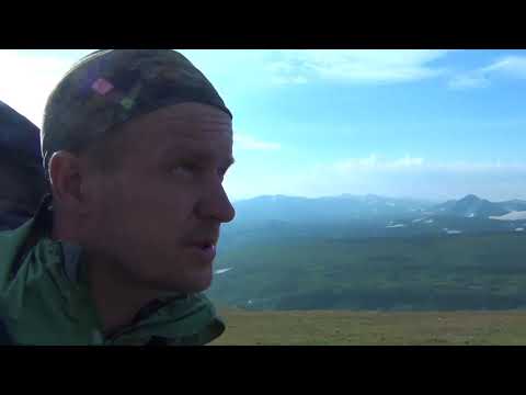 Видео: Ч.2//Мечты о Белоголосове.Перепутал нужное озеро и ушел дальше, крутой cпуск,нашел берлогу медведя.