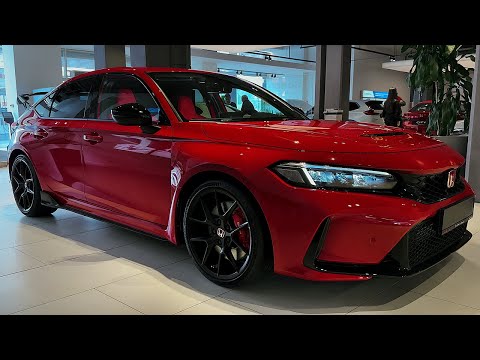 Видео: Honda Civic Type R 2024 - впечатляющий спортивный автомобиль