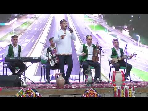 Видео: барномаи фарҳангиву адабии ноҳияи РУШОН