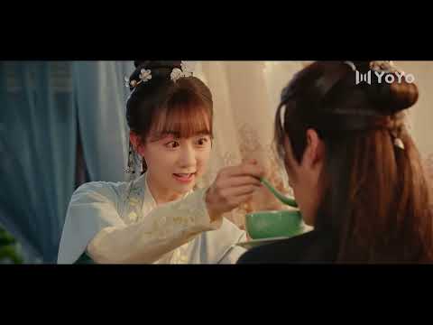 Видео: Маленькая фея флиртует с большим дьяволом, это слишком двусмысленно