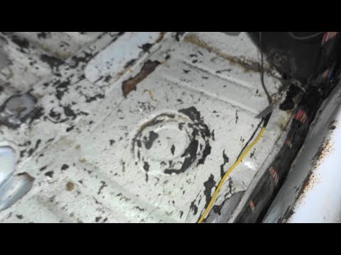 Видео: Шумоизоляция пола на Mazda Demio. Часть 2