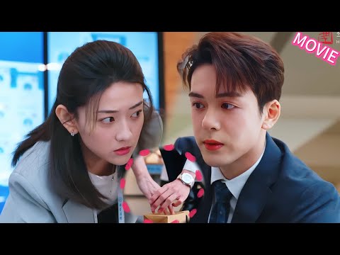 Видео: Сердце ледяного директора замерло на секунду… Неужели он влюбился в Золушку?! 💞