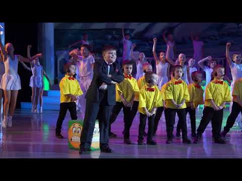 Видео: "По секрету всему свету" - «Новогодний концерт 2019»