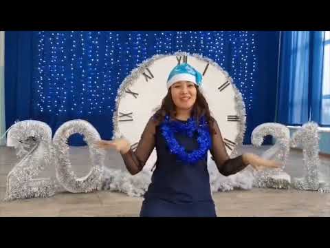 Видео: "С Новым годом!" -  жестовая песня