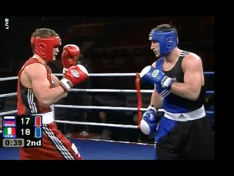 Видео: Роман Романчук VS Роберто Коммарелле  ( Roman Romanchuk vs Roberto Cammarelle ) 2005 China