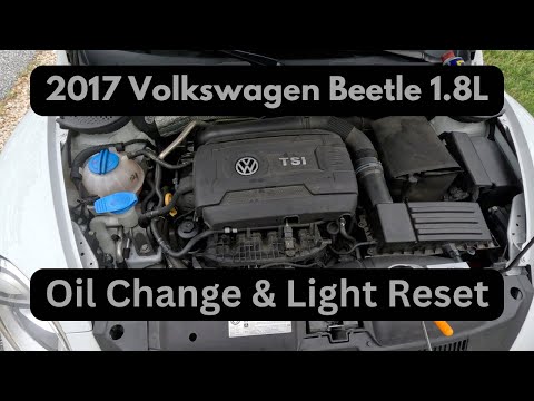 Видео: Замена масла и сброс ресурса Volkswagen Beetle 2014–2019