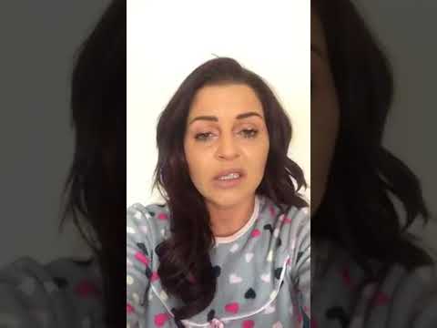 Видео: Искренно от Дебора за паник атаките, директно от болничната стая