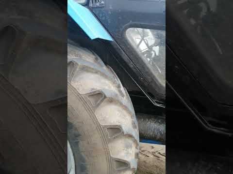 Видео: Трёхсекционный джойстик на тракторе.