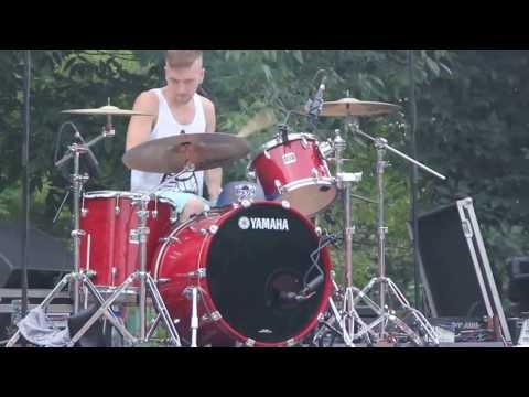 Видео: Нервы - Я её люблю (Красная Пресня 26.06.13)