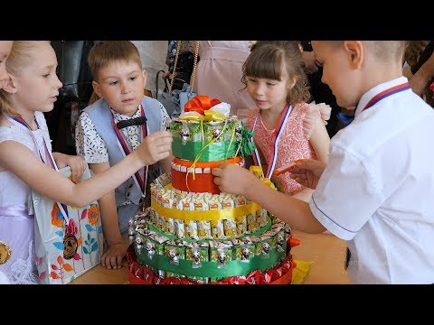 Видео: До свидания, детский сад! Выпускной в детском саду. Детская видеосъемка в Санкт-Петербурге СПб