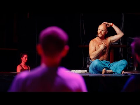 Видео: Андрей Дидык  на “Carpathian Yoga Fest-2015”